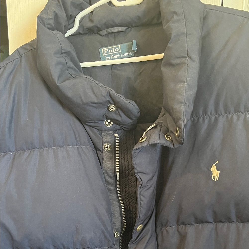 Polo by Ralph Lauren Men's Dark Blue Puffer Vest - Picture 8 of 8